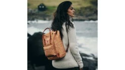 Fjallraven Kanken Daypack -Fjallraven Backpacks Sales opplanet fjallraven kanken daypack peach sand terracotta brown one size f23510 241 243 one size av 3